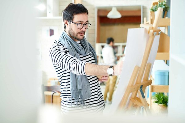 Ajoutez de la couleur à vos séminaires : animations artistiques en auvergne rhône alpes et dans toute la france.